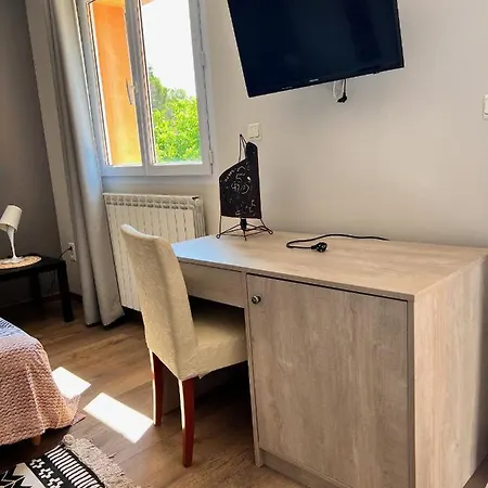 Relais Des Templiers Hotel